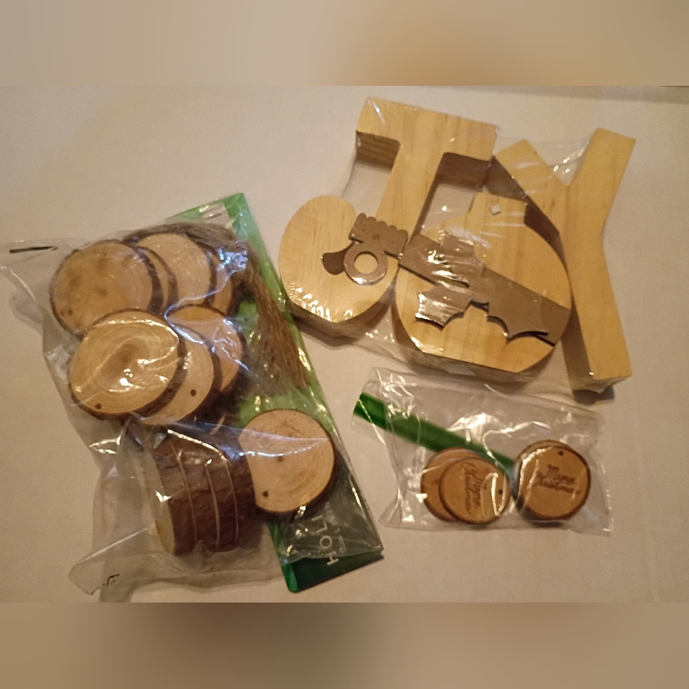Christmas Ready to create word Joy & wood ornaments